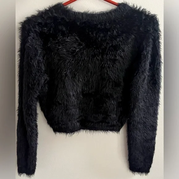 Aritzia TNA Fuzzy Cropped Sweater in Black - Picture 2 of 2